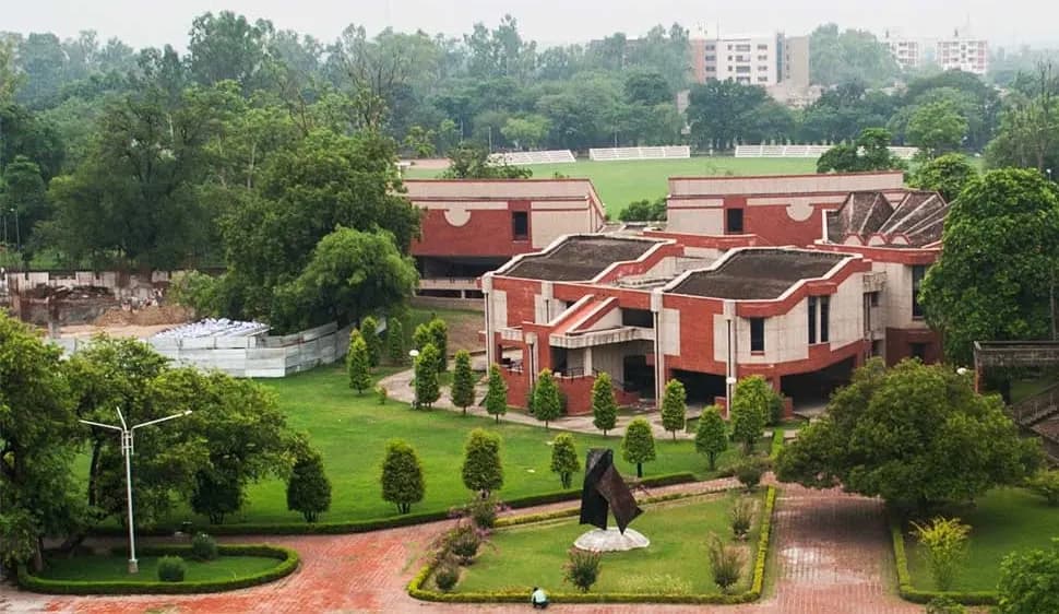 IIT Kanpur (Indian Institute of Technology Kanpur) campus 2